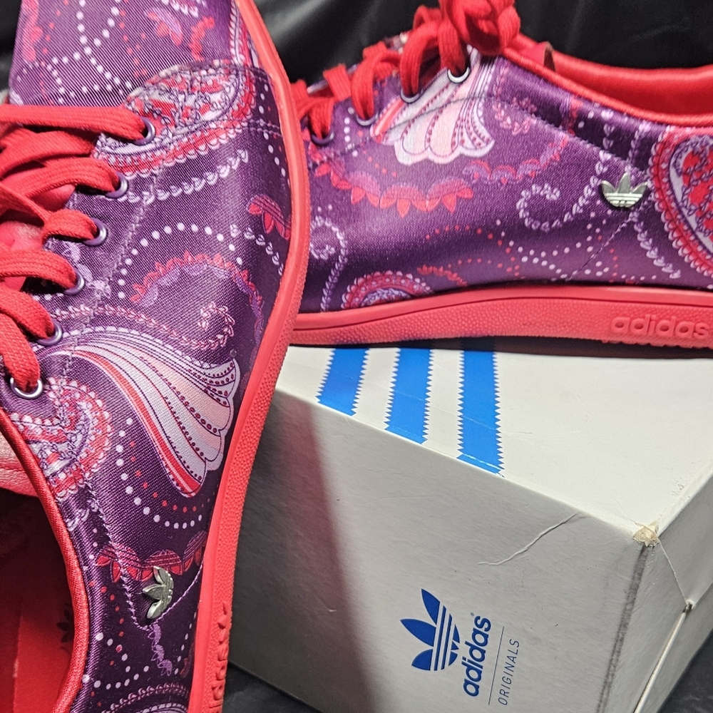 ADIDAS Stan Smith Sleek Edition💜Women's Red And Purple Paisley Sneakers